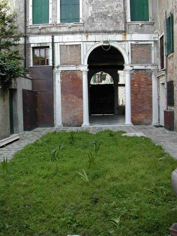 Appartamenti Inside Palazzo Foscarini Venedig Exteriör bild